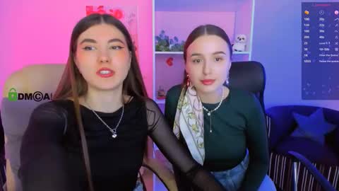 lissa_night online show from September 26, 2025, 1:15 pm