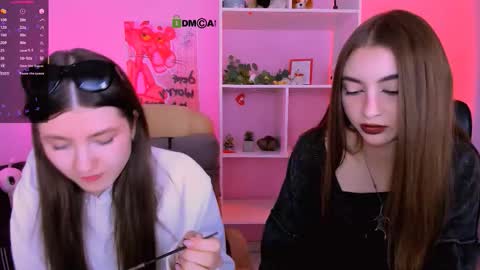 lissa_night online show from September 28, 2025, 8:31 am