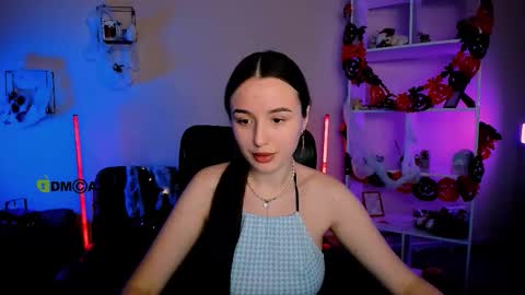 lissa_night online show from October 24, 2025, 8:55 am