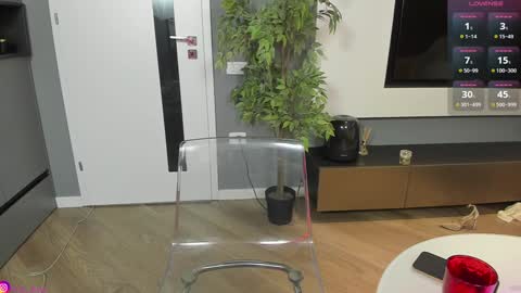 Alexa online show from December 6, 2024, 11:47 pm