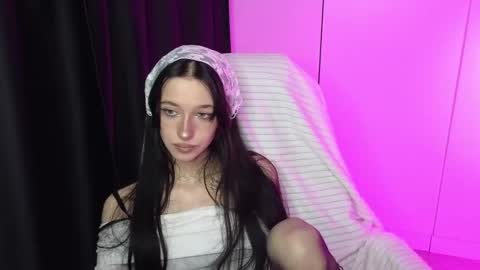 Snapshot of lissaelison chatting on October 15, 2025, 11:38 pm lissaelison online show from October 15, 2025, 11:38 pm