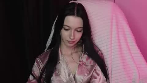 lissaelison online show from November 28, 2025, 8:11 pm