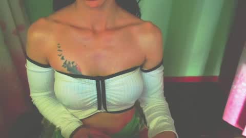 Liss online show from February 18, 2025, 2:49 pm