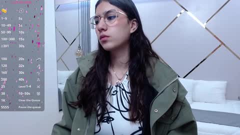 Snapshot of lita_rogers chatting on January 2, 2025, 1:30 pm Lita online show from January 2, 2025, 1:30 pm