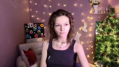 Lena online show from January 6, 2026, 9:35 am