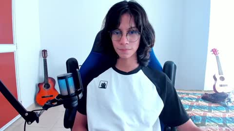 Literateboy online show from December 29, 2024, 7:32 pm