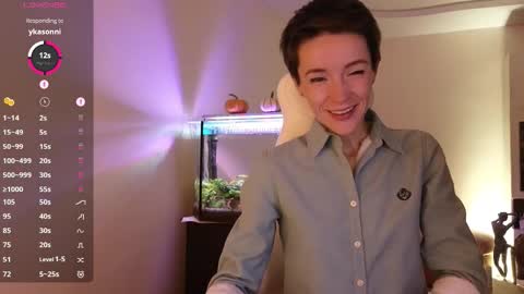 Alisa online show from October 26, 2025, 9:10 pm