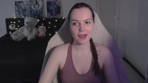 little__flowers online show from February 27, 2026, 8:58 am