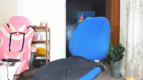 little_africa online show from January 11, 2026, 7:46 am