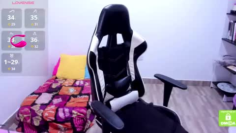 Angely online show from January 19, 2025, 9:44 am