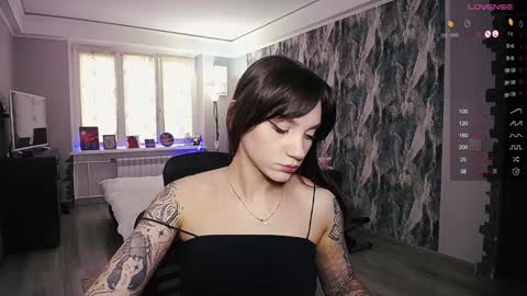 Birdy online show from January 26, 2025, 12:11 pm