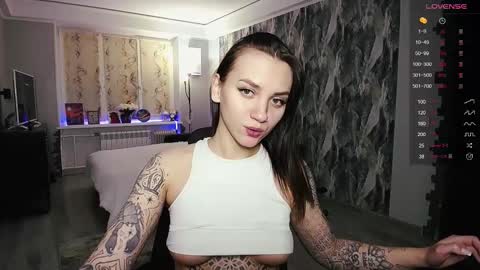 Birdy online show from February 14, 2025, 3:26 pm