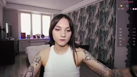 Birdy online show from February 18, 2025, 8:59 am