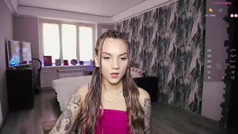 Birdy online show from March 12, 2025, 9:55 am