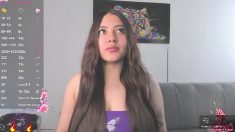 Independent model carolina online show from December 29, 2024, 5:22 pm