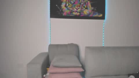 Independent model carolina online show from January 26, 2025, 12:16 am