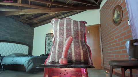 Izzi online show from December 5, 2024, 10:12 pm