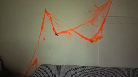 little_lilith_apple online show from November 1, 2025, 5:48 pm