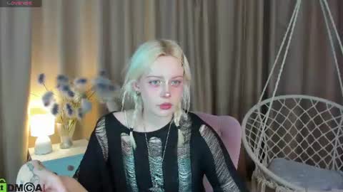 Lill online show from June 20, 2026, 8:39 am