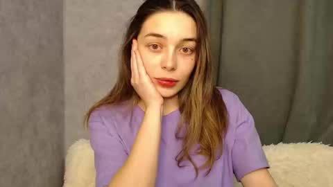 Snapshot of little_mia__ chatting on December 20, 2024, 8:23 pm Mia Im online every day 1530 PM in New York 2030 PM in London online show from December 20, 2024, 8:23 pm
