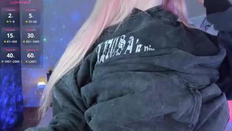 Snapshot of little_misaki chatting on September 12, 2025, 7:58 pm Maria online show from September 12, 2025, 7:58 pm