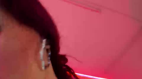 Little Nauughty2 online show from September 22, 2025, 1:46 pm