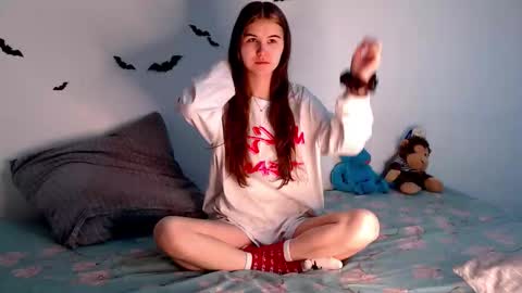 Alice.. online show from October 13, 2025, 11:05 pm