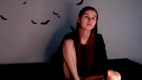 Alice.. online show from October 18, 2025, 11:44 am