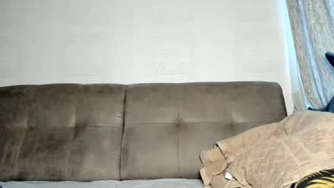 my Instagram  online show from February 28, 2025, 8:20 am