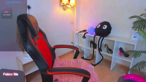 little_rockk online show from October 15, 2025, 4:23 am