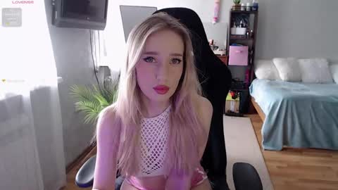 Sonya online show from March 11, 2025, 11:55 am