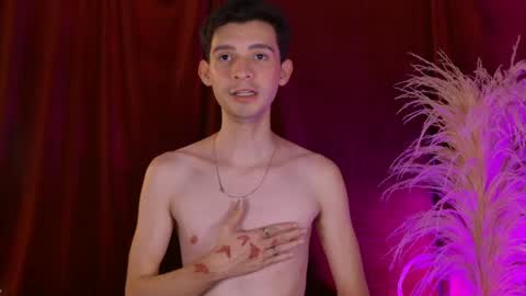 Snapshot of little_twiink chatting on May 6, 2026, 12:30 am Juan Ferrer online show from May 6, 2026, 12:30 am