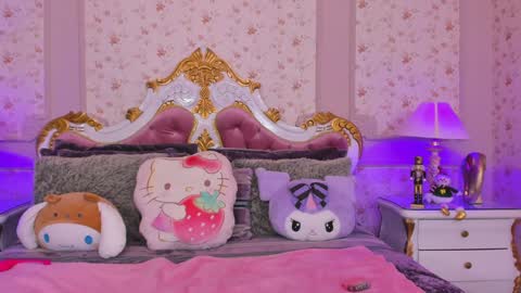  Violet  Alyson  online show from December 9, 2024, 4:34 am