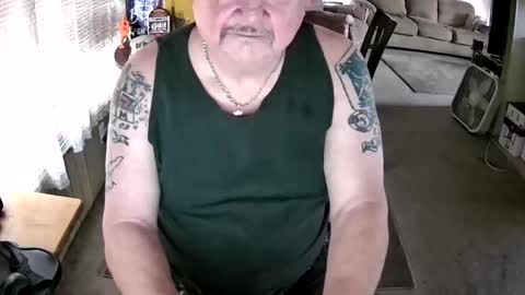 Snapshot of littled83057 chatting on May 28, 2026, 7:11 pm Littled83057 online show from May 28, 2026, 7:11 pm
