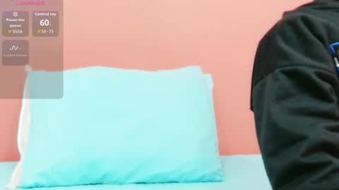 Tania  online show from October 25, 2025, 3:03 am