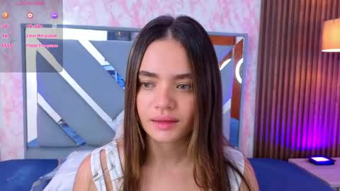 Sara online show from May 7, 2026, 2:44 pm