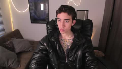 Snapshot of littleferxxo chatting on January 8, 2025, 12:26 pm Ferxxo online show from January 8, 2025, 12:26 pm