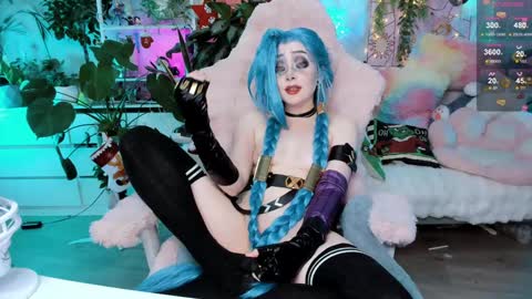 Snapshot of littleflufflepuff chatting on January 7, 2025, 9:14 pm Riza Riri Puff  online show from January 7, 2025, 9:14 pm