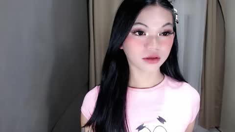Snapshot of littlelace_ chatting on May 22, 2026, 12:07 am littlelace_ online show from May 22, 2026, 12:07 am