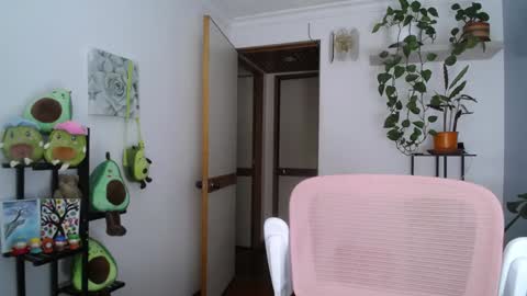 Laksmi online show from January 3, 2025, 2:21 am