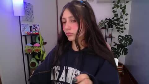 Laksmi online show from September 8, 2025, 9:14 pm