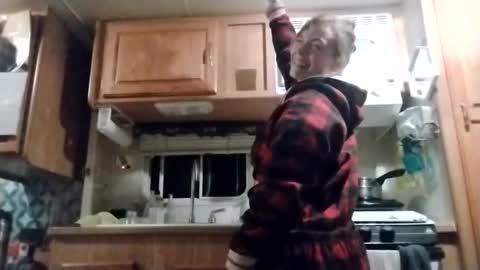 Snapshot of littleleo96 chatting on October 30, 2025, 9:11 am littleleo96 online show from October 30, 2025, 9:11 am