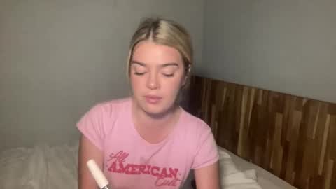 Snapshot of littlemaryjane19 chatting on April 8, 2026, 7:52 am Marciabrady online show from April 8, 2026, 7:52 am