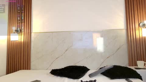 littlemichiko online show from November 27, 2025, 7:49 pm