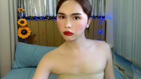 Snapshot of littlemiss_foxxy chatting on June 16, 2026, 7:11 am littlemiss_foxxy online show from June 16, 2026, 7:11 am