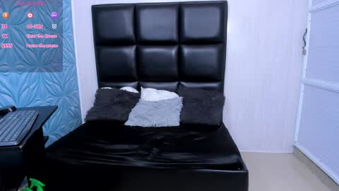 PARKER online show from January 28, 2025, 6:07 pm