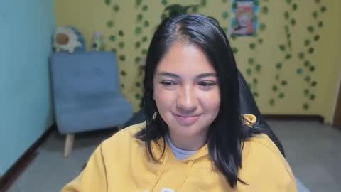 Mia  Wednesday to Sunday 730 am to 1030 am Colombian Hour D online show from December 23, 2025, 5:38 am