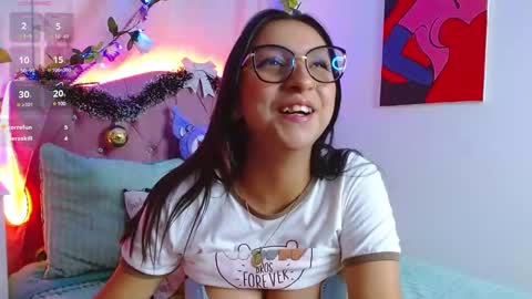 Snapshot of littlerouse_ chatting on December 6, 2024, 2:02 am Ruby Rouse online show from December 6, 2024, 2:02 am