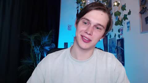 Sonnenschein online show from October 21, 2025, 10:21 pm