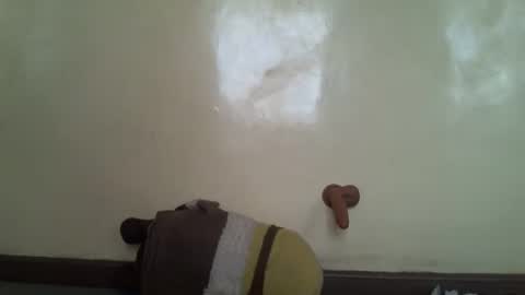 littlesandie online show from January 22, 2025, 9:46 am